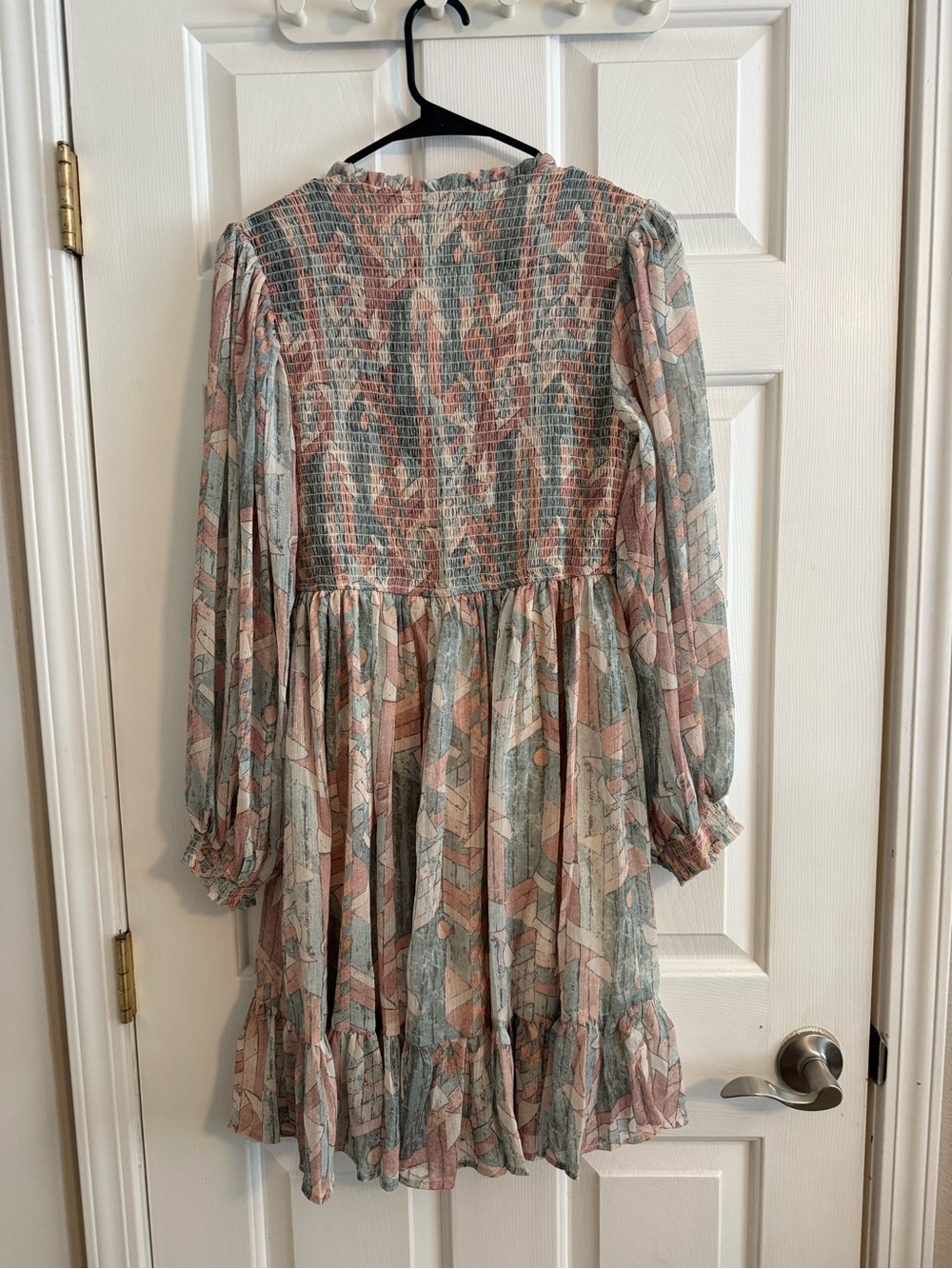 Three Bird Nest Bluceb Smocked Top in Pastel Sage and Dusty Pink - Picture 4 of 4